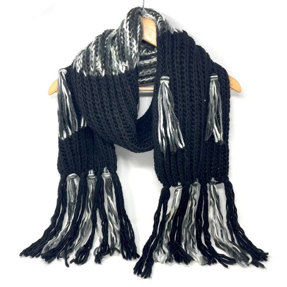 Renee's NYC Women's Soft Knit Wool Blend Scarf w/ Fringe in Black and White